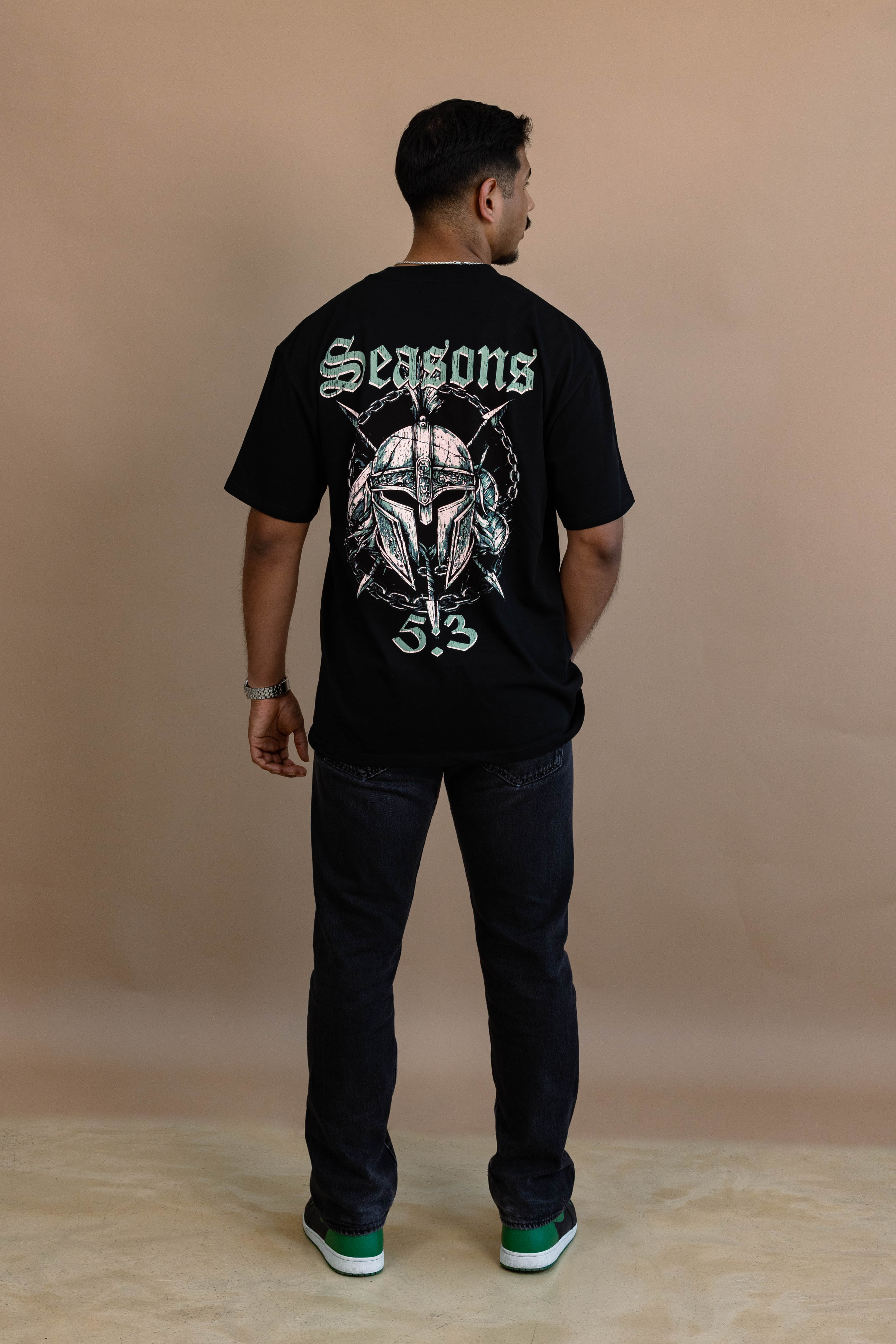 ROMANS - Caso apparel
