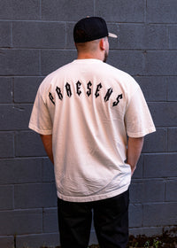 PRESENT - Caso apparel